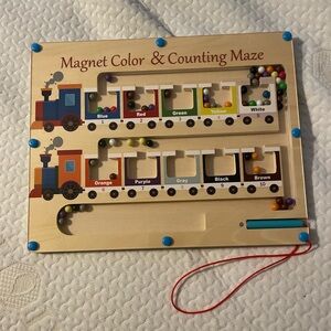 Magnet color and counting maze